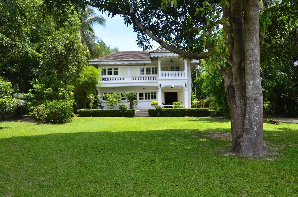 Baan Khun Nang Colonial Residence 매남비치 외부 사진