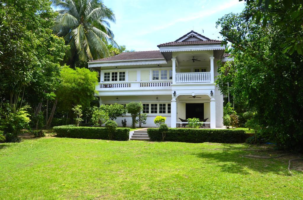 Baan Khun Nang Colonial Residence 매남비치 외부 사진