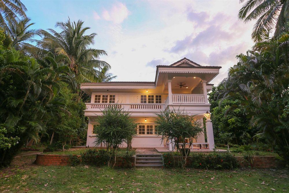 Baan Khun Nang Colonial Residence 매남비치 외부 사진